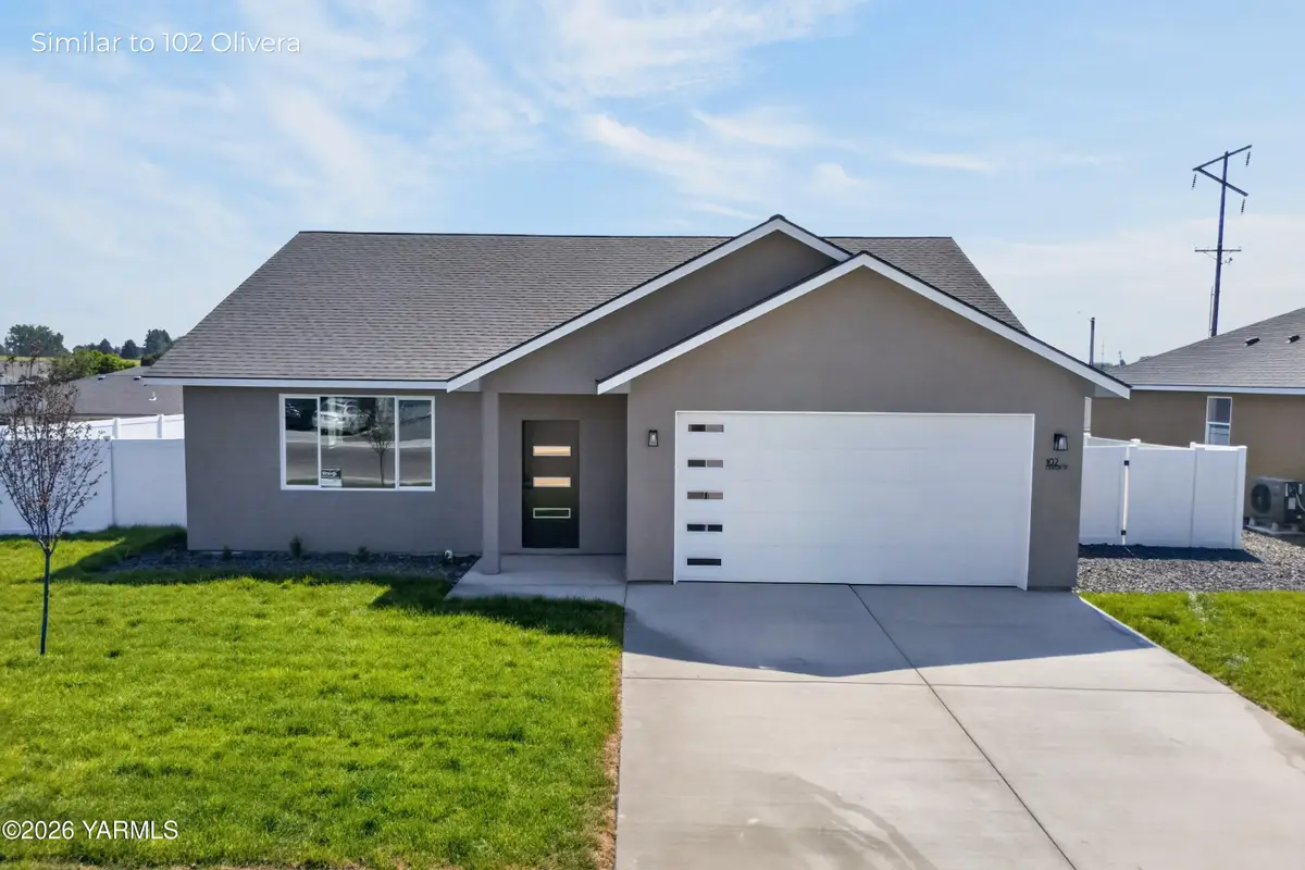 300 Olivera, Grandview, WA 98930 - #1
