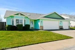 116 S Glacier St, Moxee, WA 98936 - #1