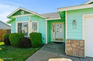 116 S Glacier St, Moxee, WA 98936 - #3