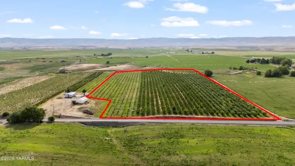 1410 Stephenson Rd, Wapato, WA 98951