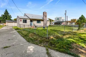 1612 Gordon Rd, Yakima, WA 98901 - #1