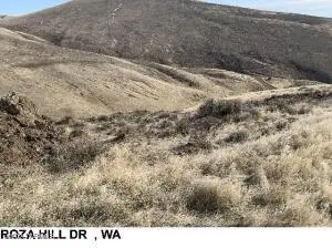NKA Roza Hill Dr, Yakima, WA 98901 - #1