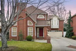 604 Bellevue Pl, Yakima, WA 98908 - #1