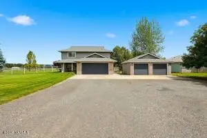 3111 S 99th Ave, Yakima, WA 98903