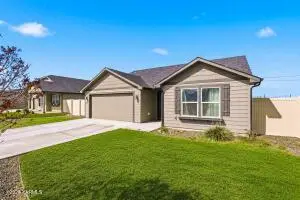 6101 Ian Ave, Yakima, WA 98903