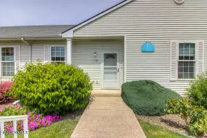 3701 Fairbanks Ave #F20, Yakima, WA 98902 - #2