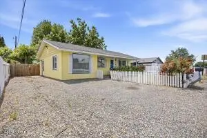 1106 Spokane St, Yakima, WA 98902 - #2