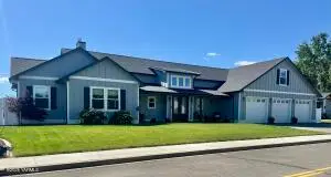 2102 S 96th Ave, Yakima, WA 98903 - #2
