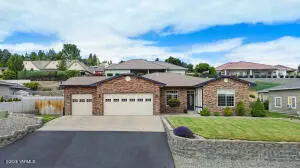 5807 Englewood Ave, Yakima, WA 98908 - #1