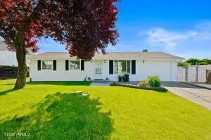 111 S 58th St, Yakima, WA 98901 - #1