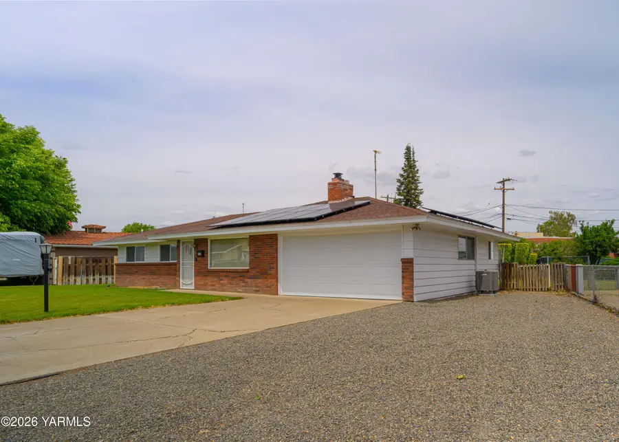 518 Lillie Ln, Toppenish, WA 98948 - #3