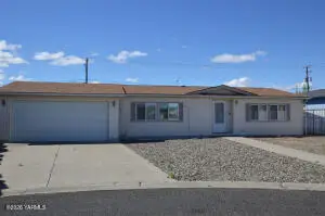 6820 Manor Way, Yakima, WA 98908 - #1