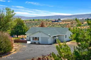 550 Red Tail Rd, Yakima, WA 98908 - #1