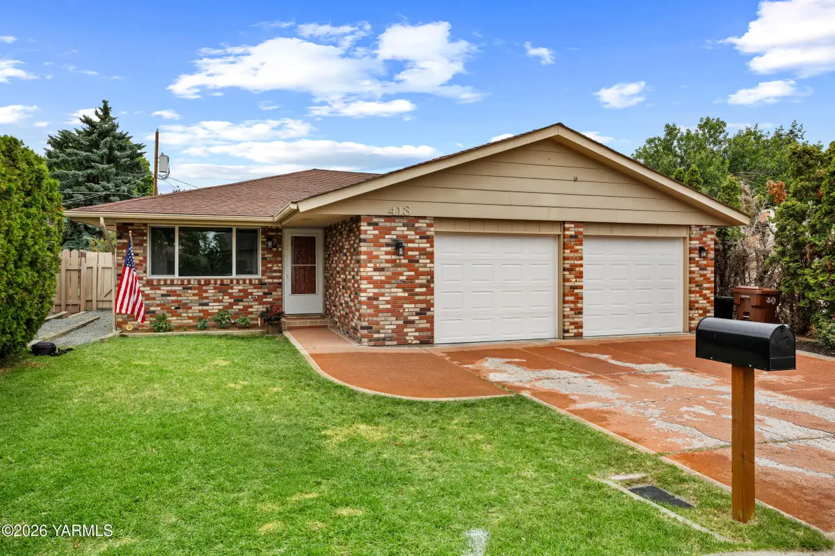 413 S 46th Ave, Yakima, WA 98908 - #1