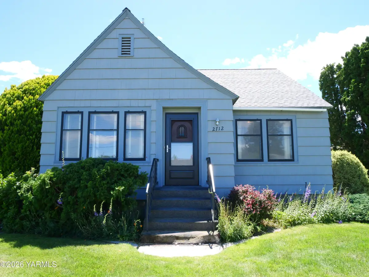 2712 Clinton Way, Yakima, WA 98902 - #1