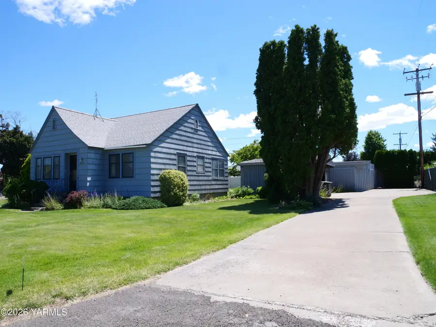 2712 Clinton Way, Yakima, WA 98902 - #2