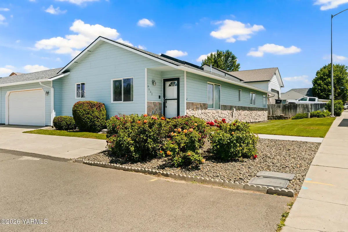 9503 W Walnut St, Yakima, WA 98908 - #1