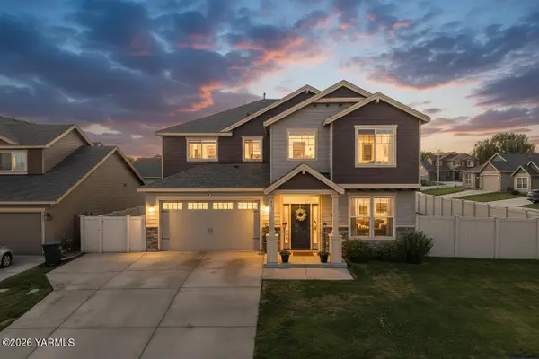 1713 Liberty Ln, Sunnyside, WA 98944