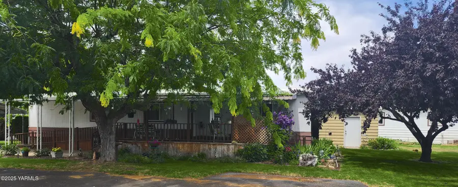 55 W Washington Ave #89, Yakima, WA 98903 - #2