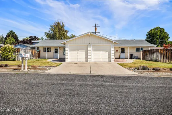 4207 W Walnut St, Yakima, WA 98908