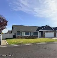 8207 Westbrook Ave, Yakima, WA 98908 - #2