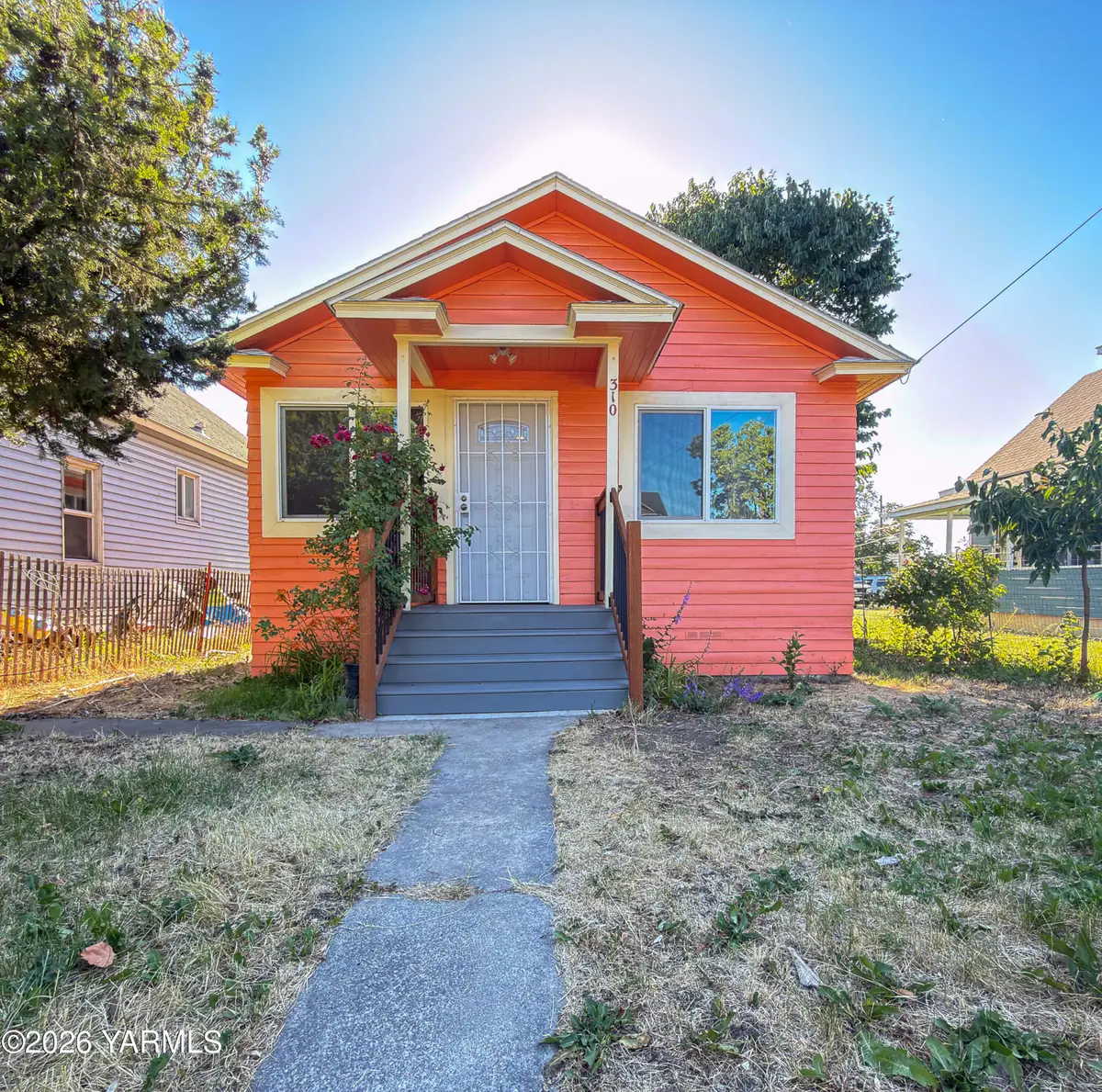 310 Union St, Yakima, WA 98901 - #1