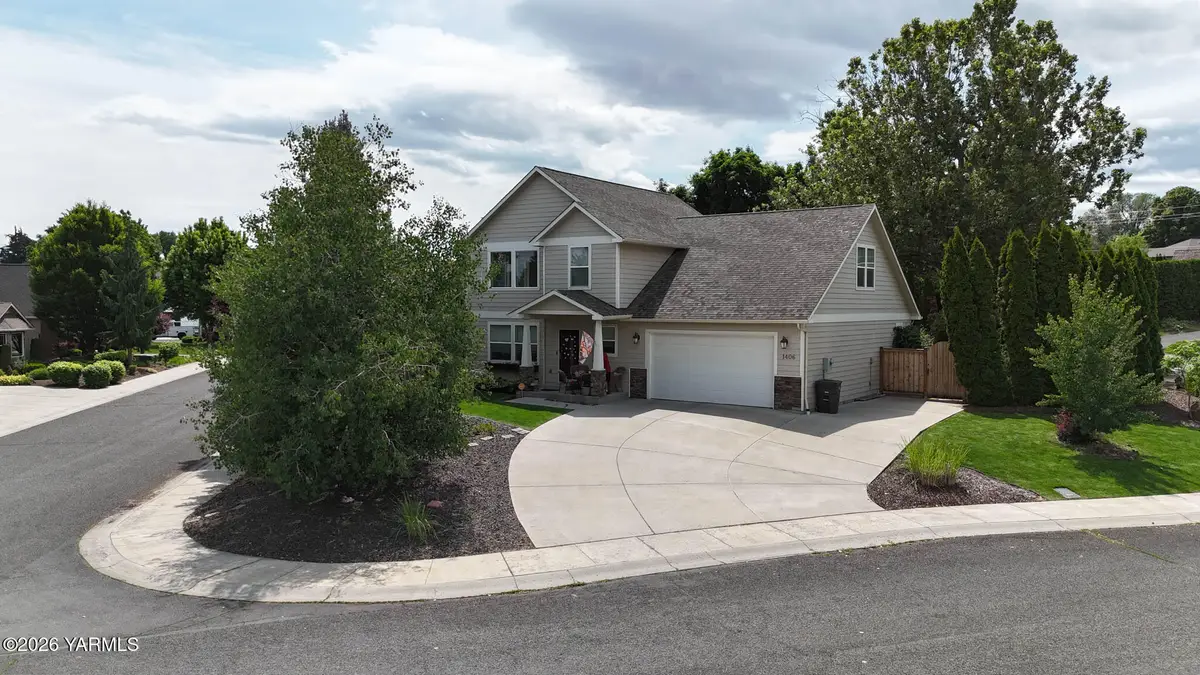 1406 S 79th Ave, Yakima, WA 98908 - #1