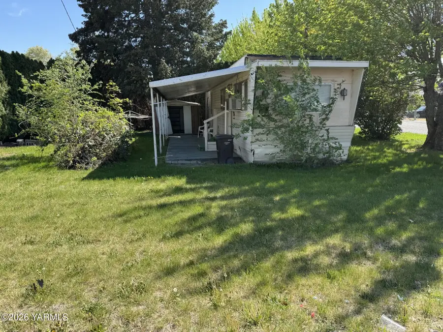 2212 Willow St, Yakima, WA 98902 - #2
