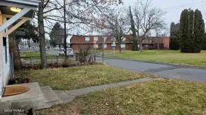 1302 W Prasch Ave, Yakima, WA 98902 - Image #3