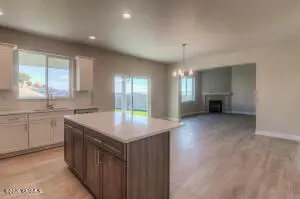 301 N 90th Ave, Yakima, WA 98908 - Image #3