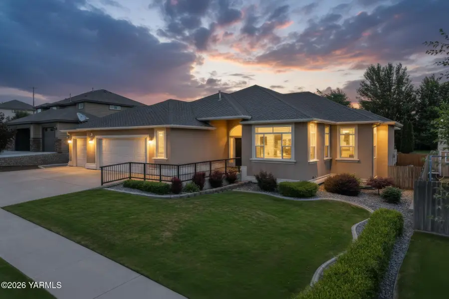 3305 S Volland St, Kennewick, WA 99337 - #2