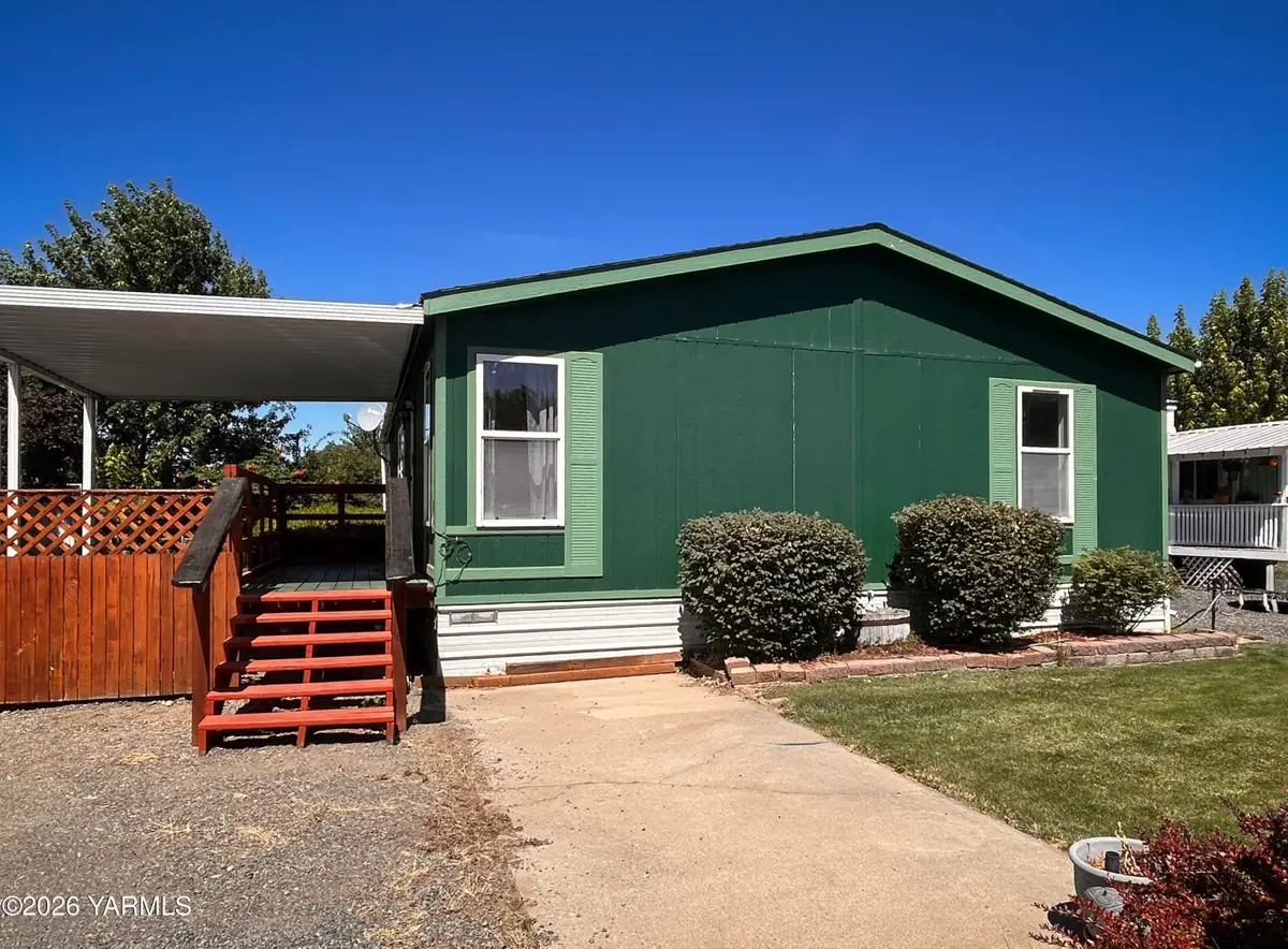 2205 Butterfield Rd #75, Yakima, WA 98901 - #1