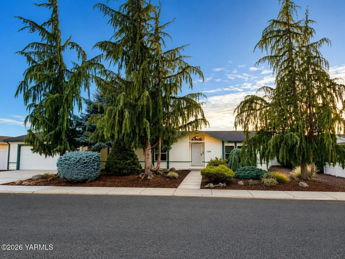 1800 S 68th Ave, Yakima, WA 98908 - #1