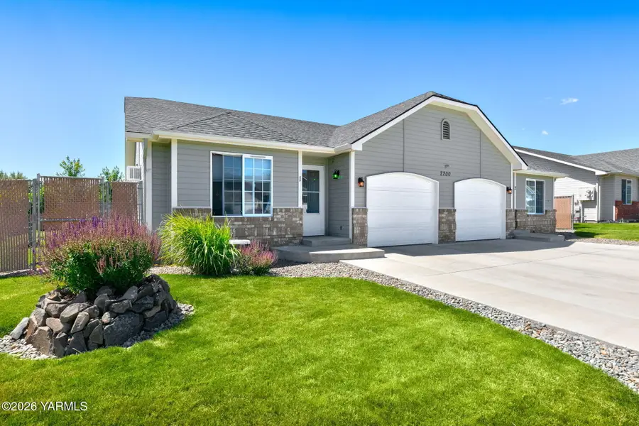 2200 Lila Ave, Yakima, WA 98902 - #3