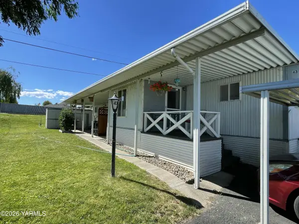 8301 Tieton Dr #43, Yakima, WA 98908