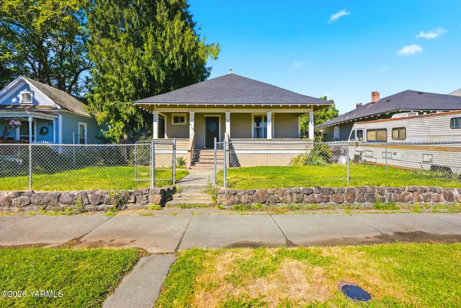 112 S 7th Ave, Yakima, WA 98902 - #3