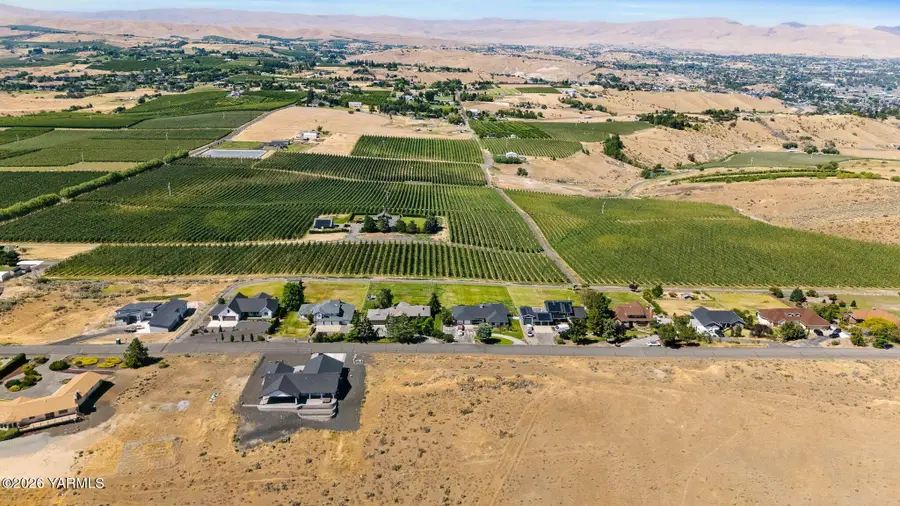 NKA Mapleway Rd, Selah, WA 98942 - #2