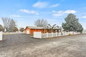 1515 Glaspey Ln, Union Gap, WA 98903 - #2