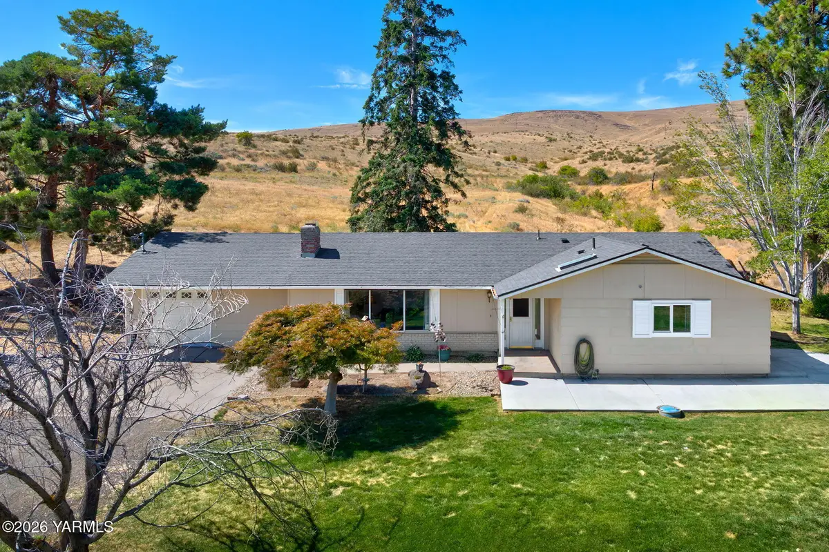 1550 Pioneer Way, Yakima, WA 98908 - #1
