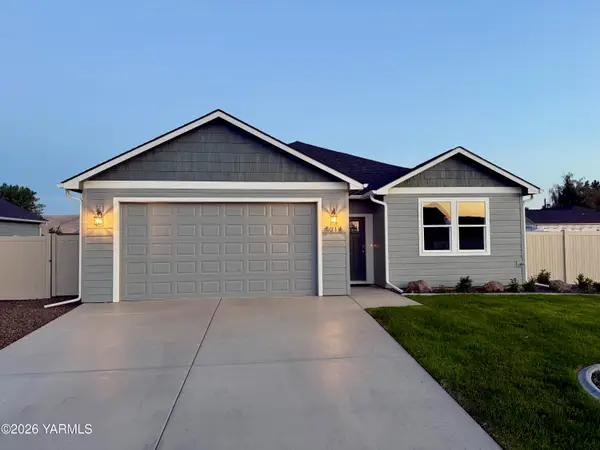 5914 Crestfields Rd, Yakima, WA 98903