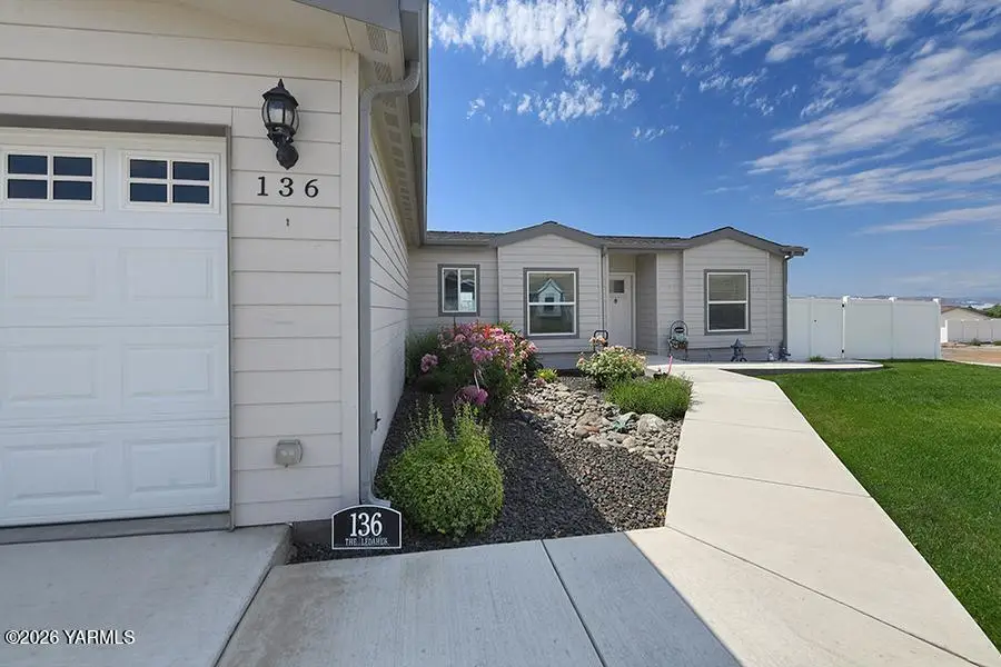 200 E Bridle Way Way #136, Yakima, WA 98901 - #2
