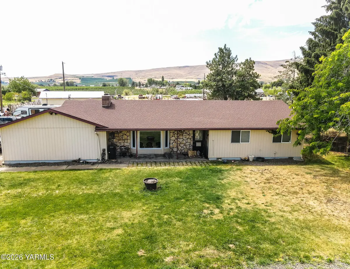 1130 Thompson Rd, Cowiche, WA 98923 - #1