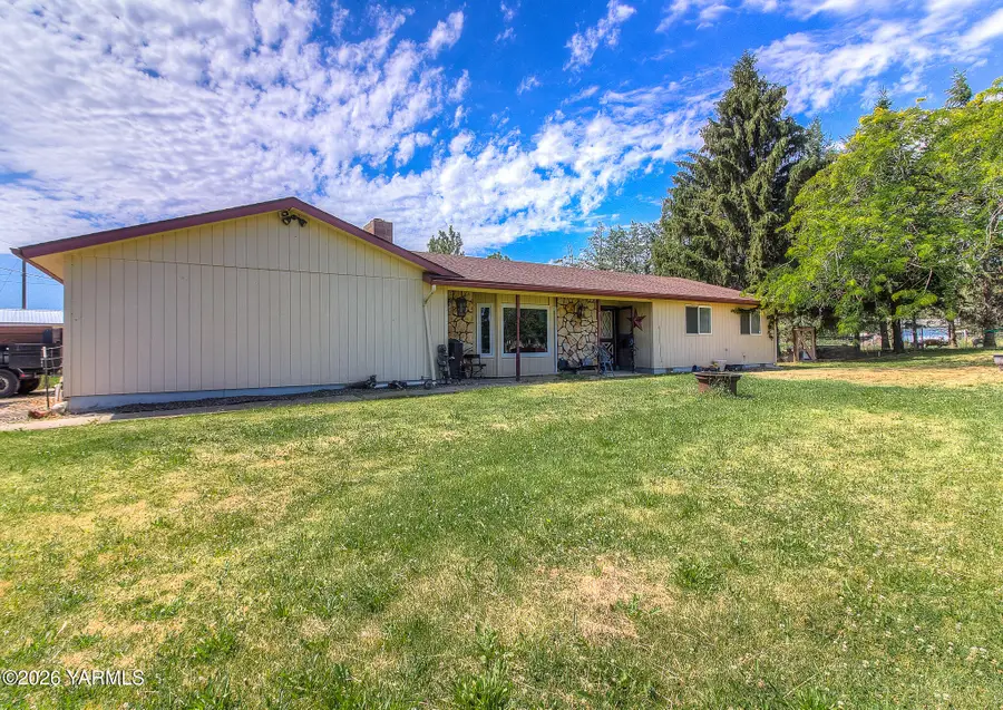1130 Thompson Rd, Cowiche, WA 98923 - #3