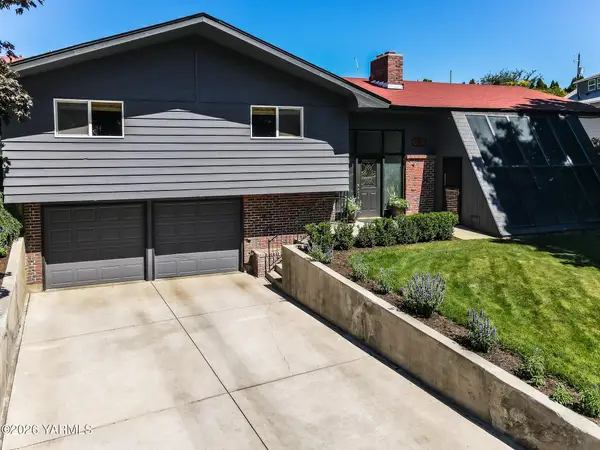 4307 Marylin Dr, Yakima, WA 98908