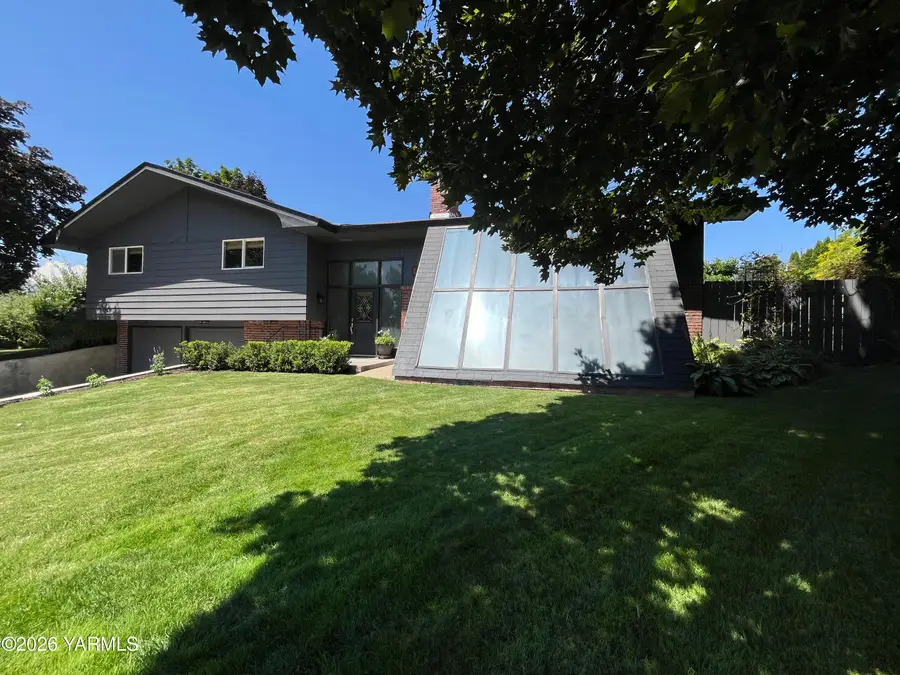 4307 Marylin Dr, Yakima, WA 98908 - #3