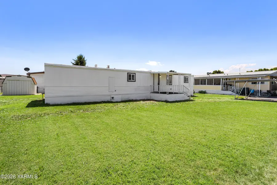 55 W Washington Ave #61, Yakima, WA 98903 - #3
