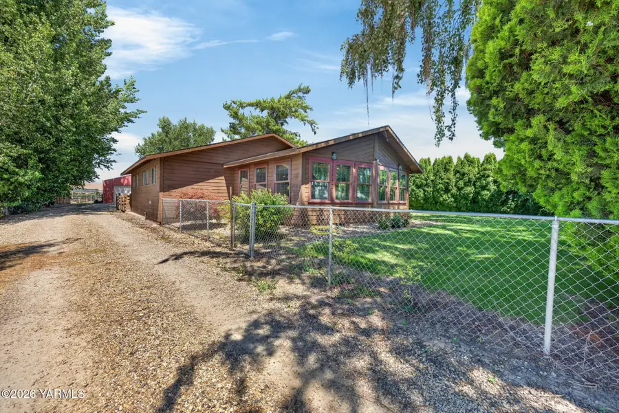 2281 Gurley Rd, Outlook, WA 98938 - #2
