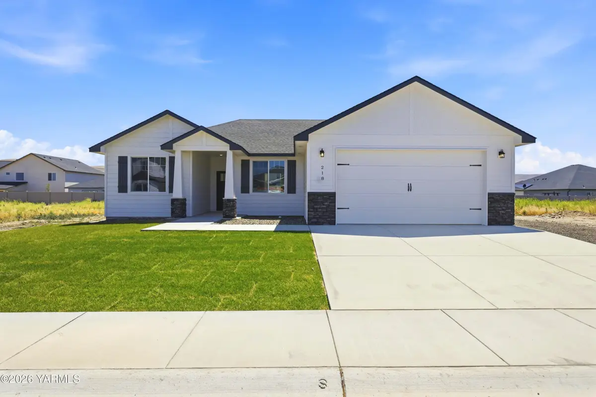 218 Packer St, Prosser, WA 99350 - #1