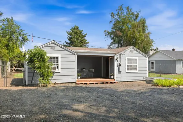 2809 S Wiley Rd, Yakima, WA 98903