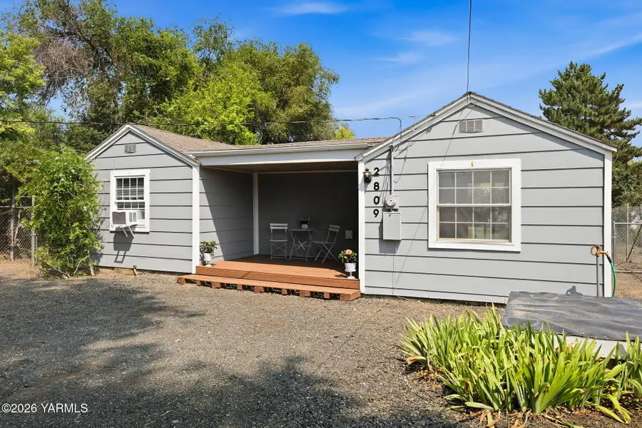 2809 S Wiley Rd, Yakima, WA 98903 - #3